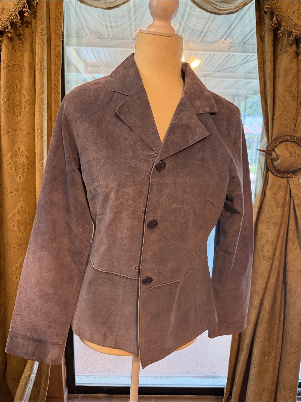 Brandon Thomas Women's Suede Blazer